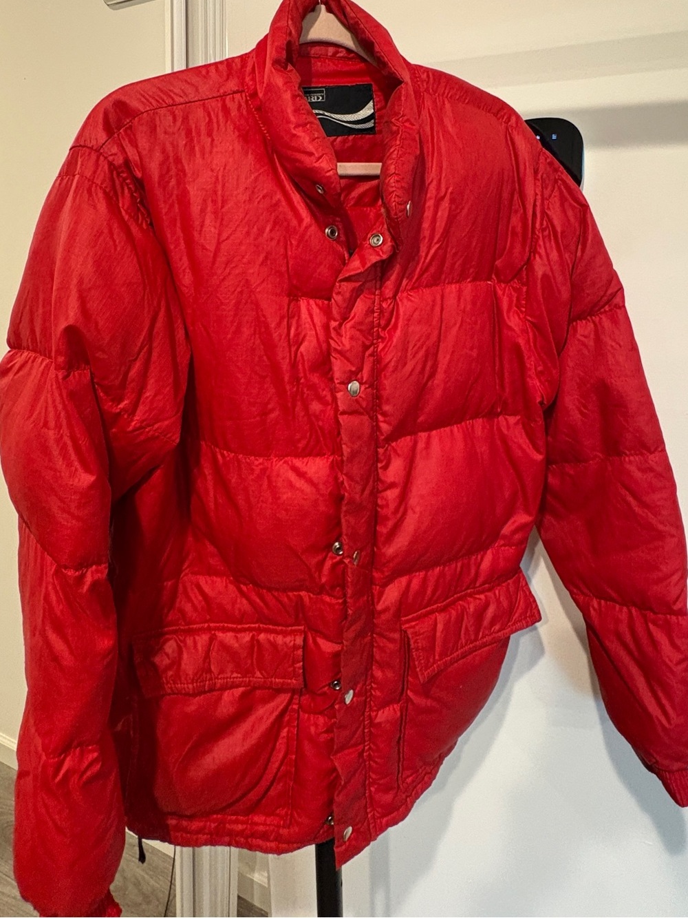VINTAGE MONTGOMERY WARDS red puffy jacket 89/20 DOWN INSULATION